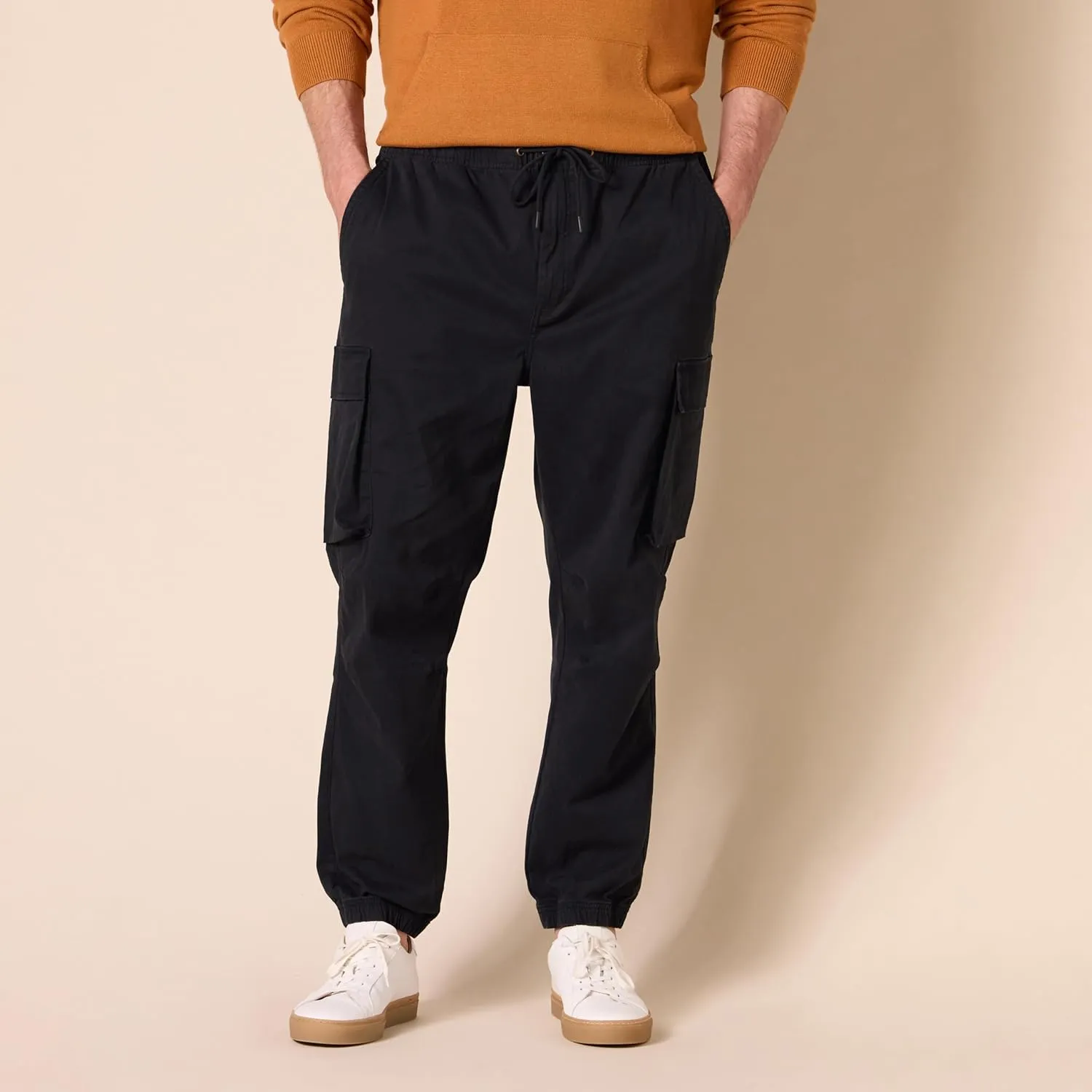 Amazon Essentials Men's Drawstring-Waist Regular-Fit Cargo Jogger