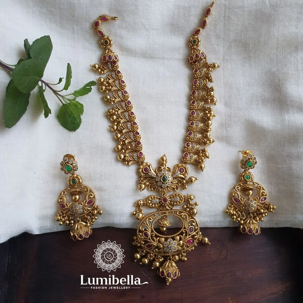 Antique Jewellery Online