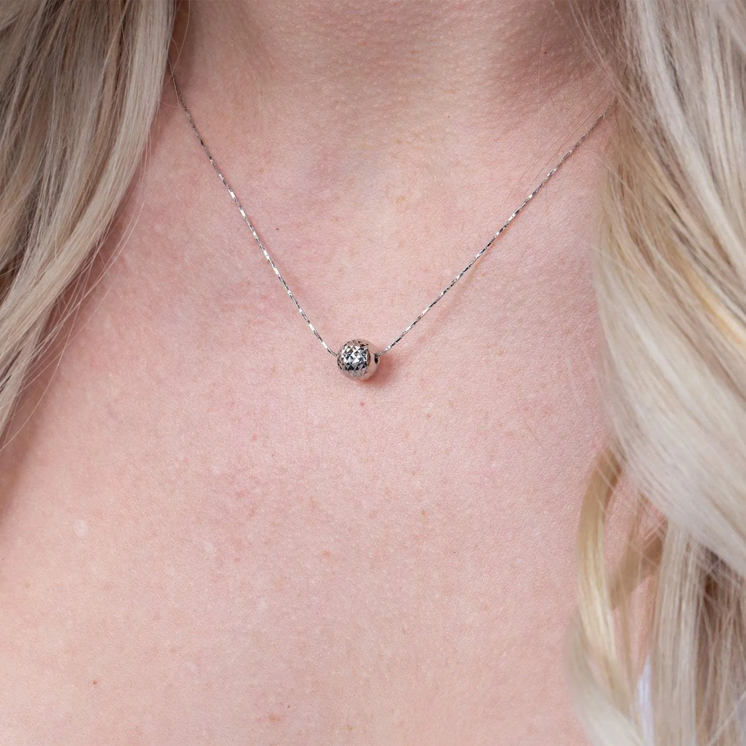 Diamond-Cut Single Ball Necklace