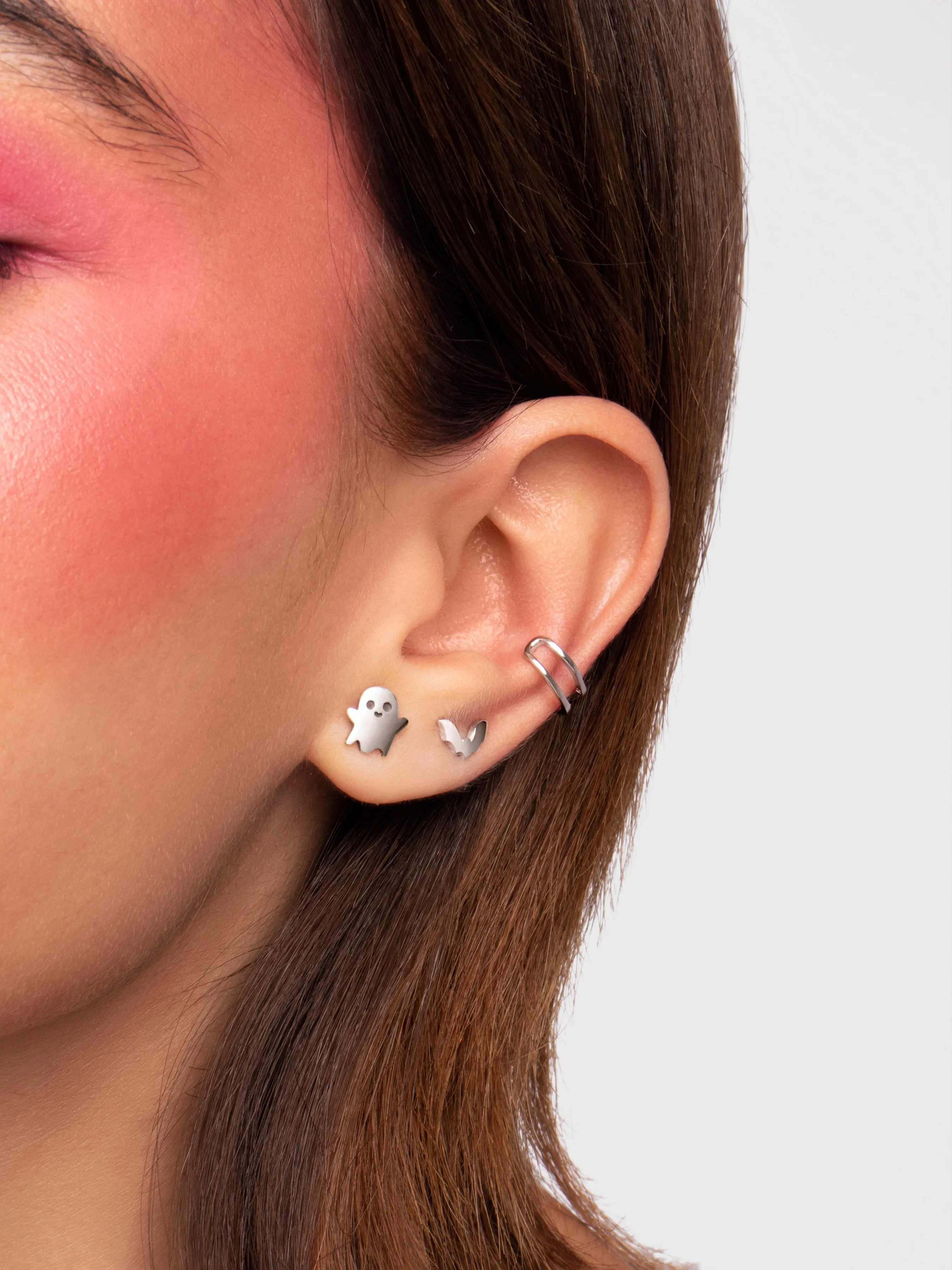 Ghost Silver Single Earring