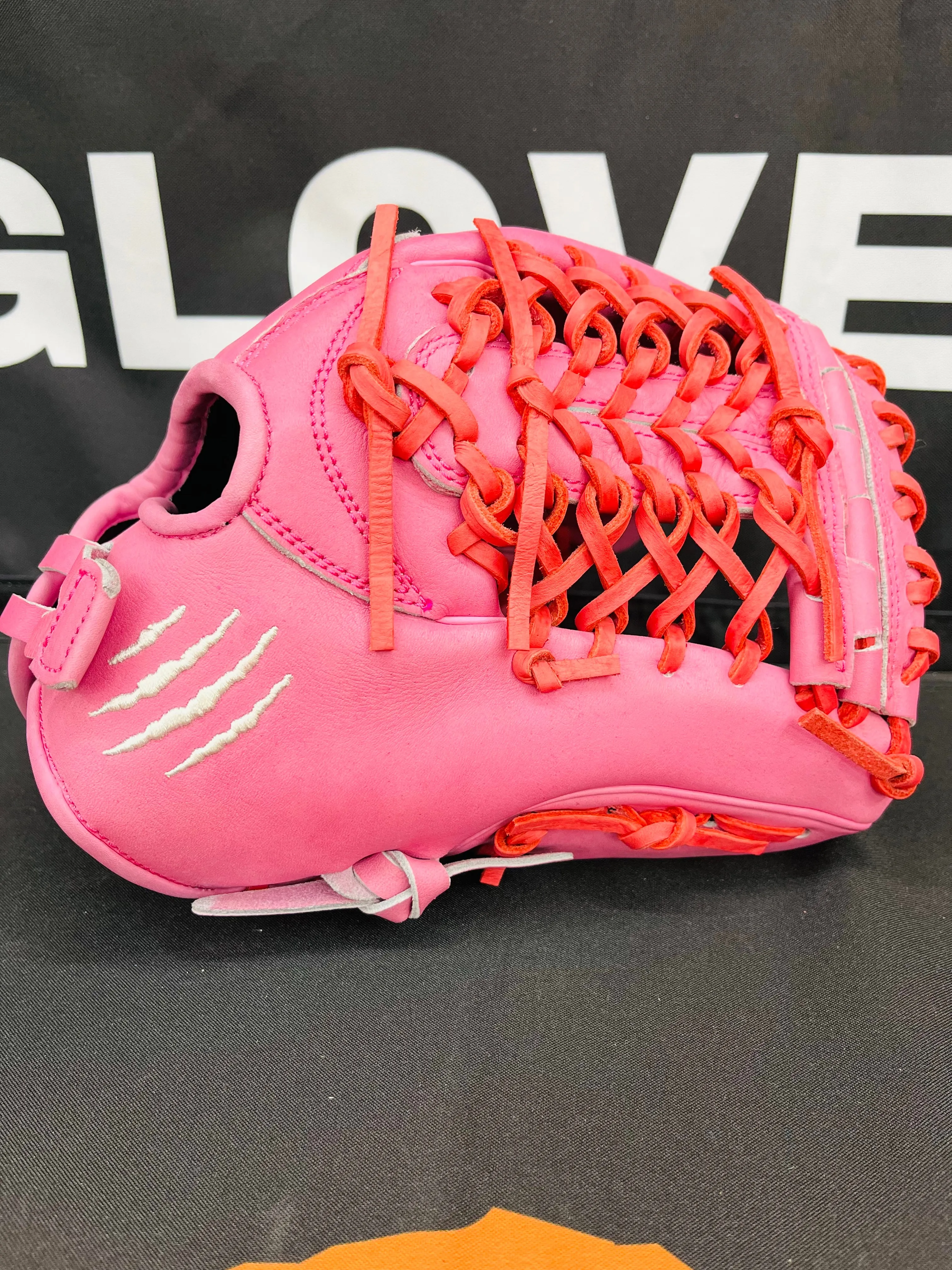 RHT B-15 WEB PINK CINCH WRIST