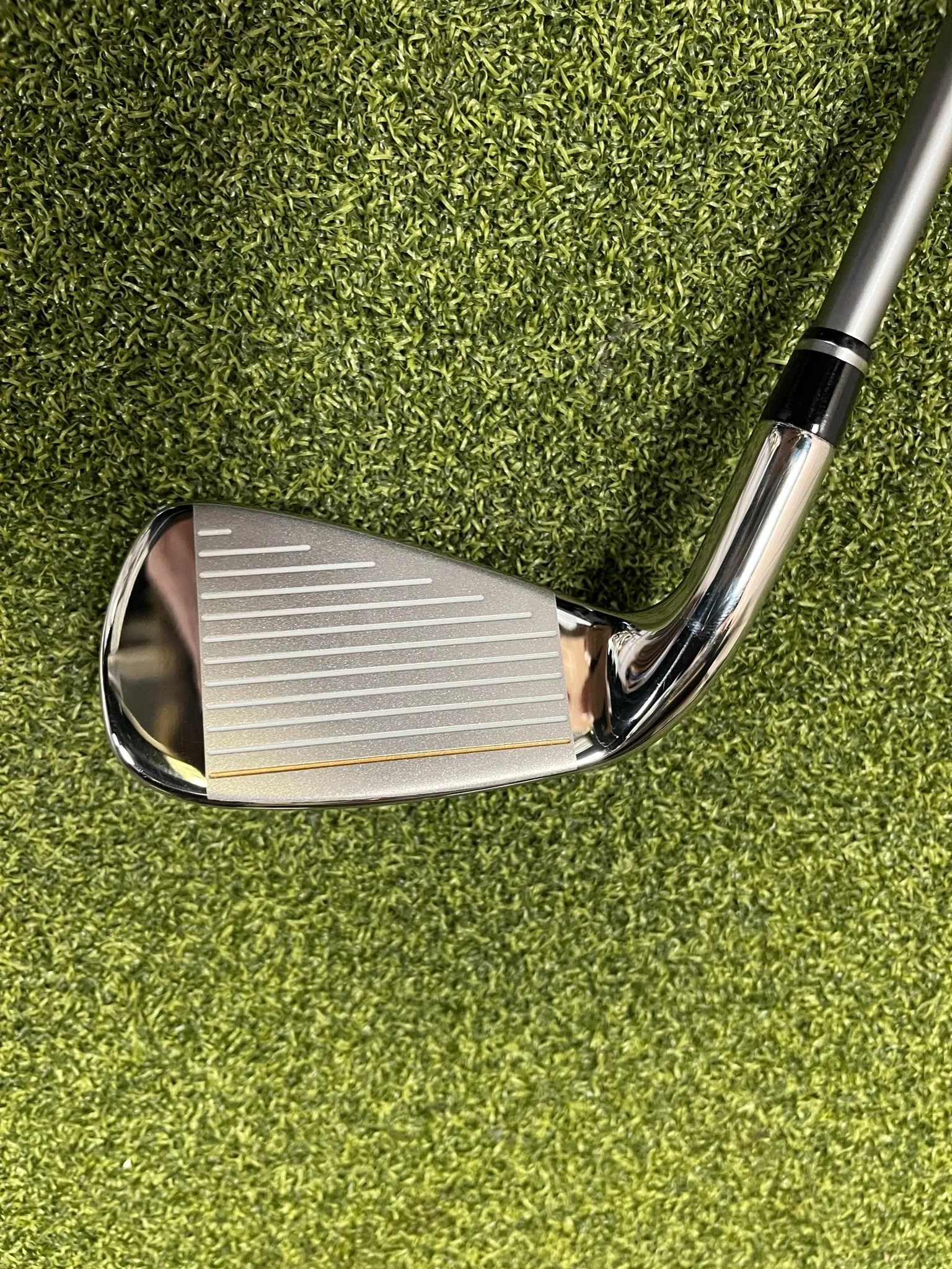 Wilson Launch Pad Single 5 Iron, Recoil Senior Flex, RH